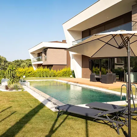 Ayayorgi House *